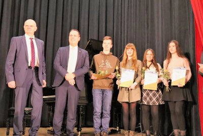 Preisträger des 14. Nachwuchsförderpreises Literatur im Erzgebirge 2023 gekürt - Die Preisverleihung war ein tolles Event! Foto: Ilka Ruck
