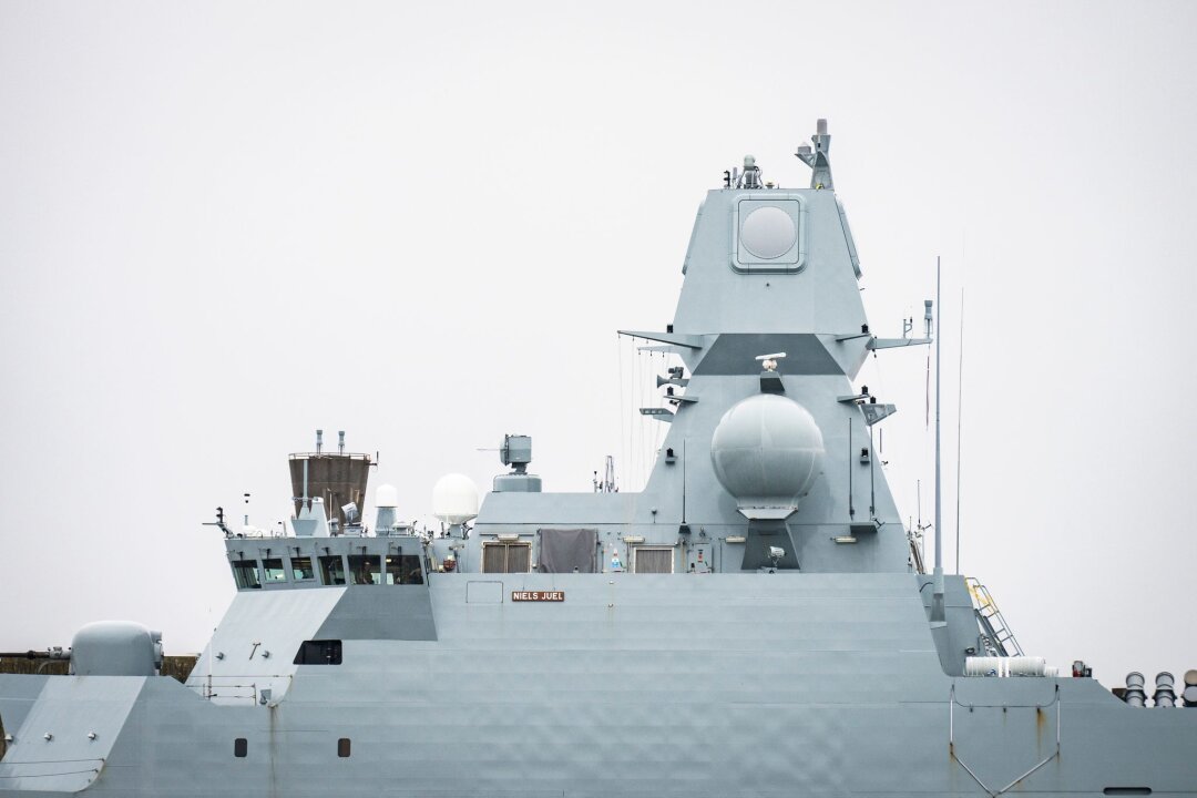 Problem mit Rakete auf Schiff in Dänemark wieder behoben - Eine Rakete auf einem Militärschiff in Dänemark hat zu Sperrungen im Luft- und Seeverkehr geführt.