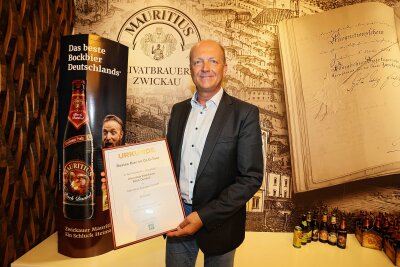 Qualitätsprüfung bestätigt: Deutschlands bestes Bockbier gibt's in Zwickau - Mauritius Brauerei-Geschäftsführer Jörg Dierig. Foto: Mario Dudacy