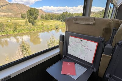 Rail and Road: Von Colorado zu den Nationalparks in Utah - Fensterplatz im Rocky Mountaineer: Zwei Tage braucht der Luxuszug für eine Strecke von weniger als 600 Kilometern.