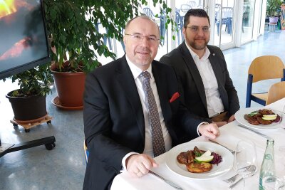 Rekordzulauf: Wie zwei Vogtländer für Nachwuchs in der Gastrobranche sorgen - Christian Huster und Claudia Pflug kümmern sich erfolgreich um den Nachwuchs in der Gastronomie.