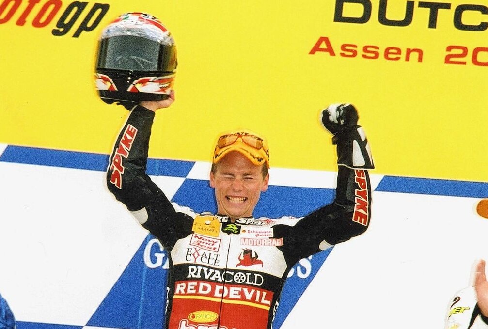 Rennfloh vom Sachsenring wurde vor 20 Jahren GP-Sieger - Es ist vollbracht. Foto: Thorsten Horn