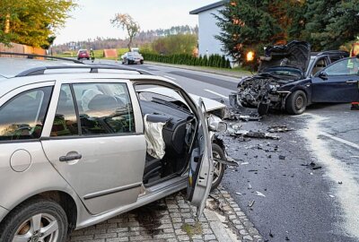 Rettungshubschrauber im Einsatz: Heftiger Crash mit Schwerverletzten - Heftiger Crash in Sohland. Foto: Lausitznews.de