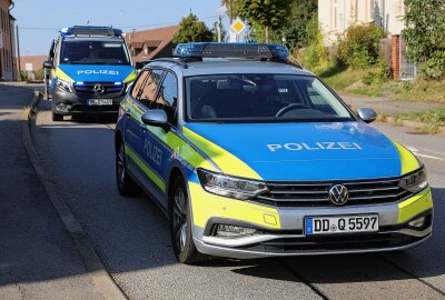 Rettungshubschrauber im Einsatz: PKW fährt Kind an - Unfall in Hartenstein. Foto: Niko Mutschmann