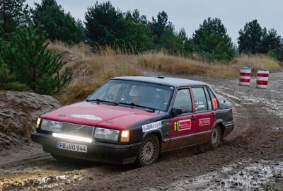 Rigo Sonntag mit Klassensieg bei Lausitz-Rallye - Werner Löseke/Daniel Rosenmüller gehörten ebenso zu den Ausfallopfern wie ... Foto: Thorsten Horn