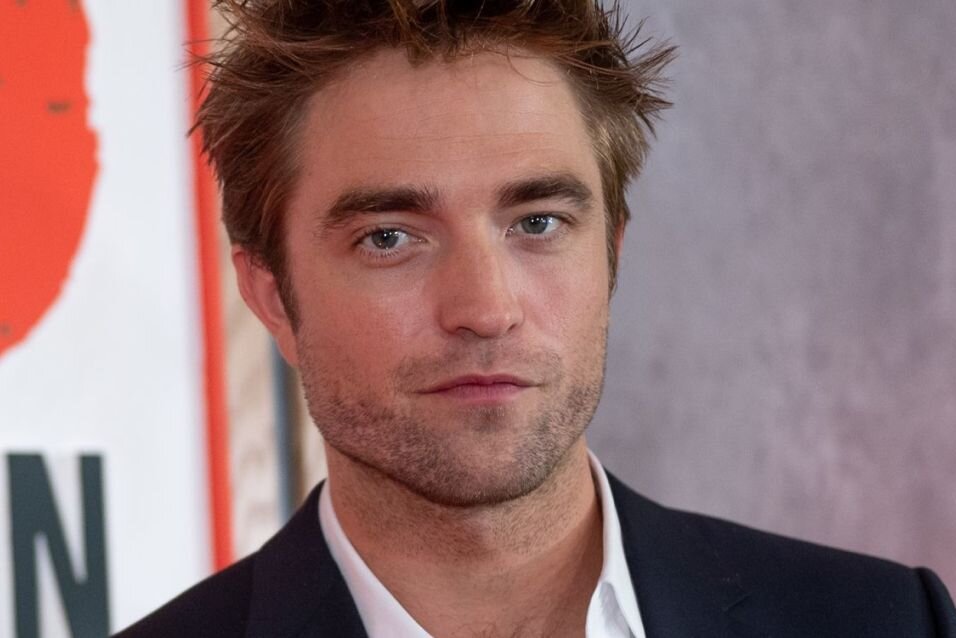 Robert Pattinson ist ab Anfang März als Batman in den deutschen Kinos zu sehen.