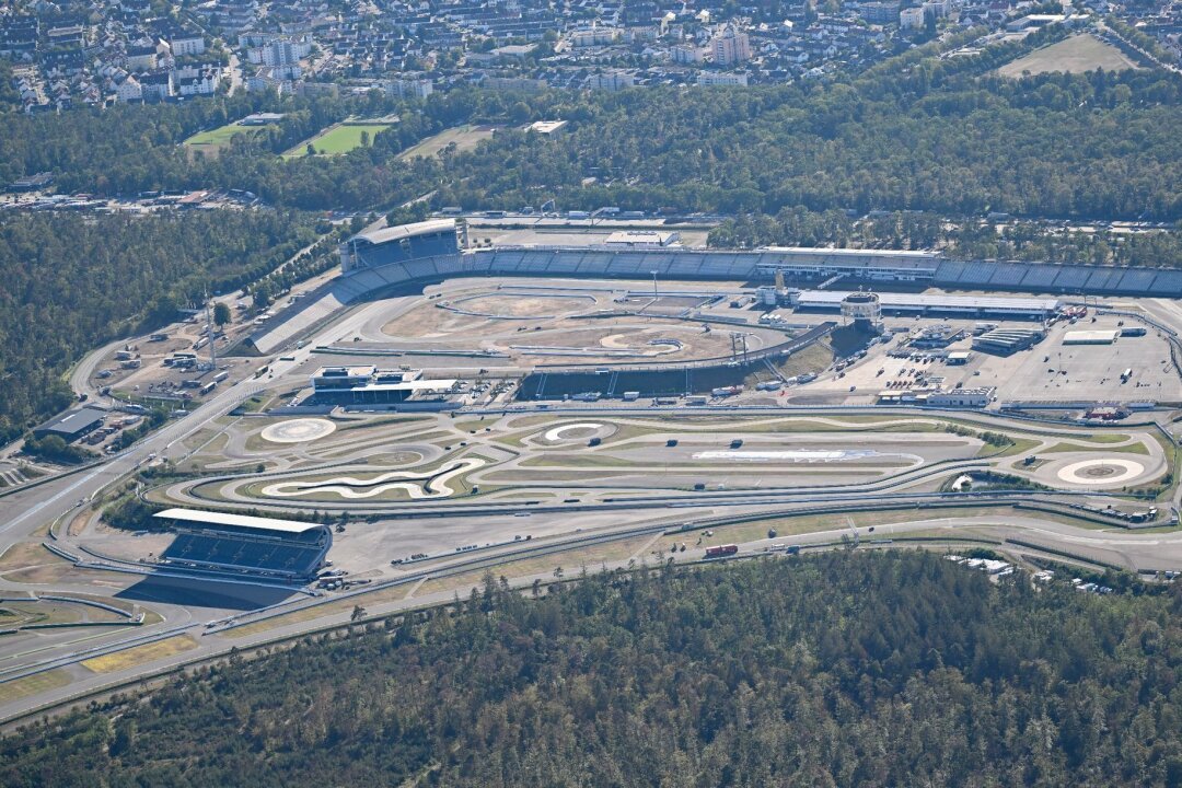 Rotiert sich Deutschland zurück in den Formel-1-Kalender? - Das Motodrom auf dem Hockenheimring, aufgenommen aus einem Flugzeug.
