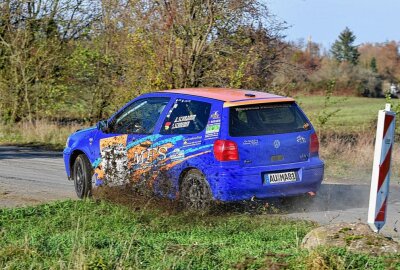 Saison-Halali im deutschen Rallyesport - Andreas Schramm und Sindy Schneider wurden bestes westsächsisches Team. Foto: Thorsten Horn