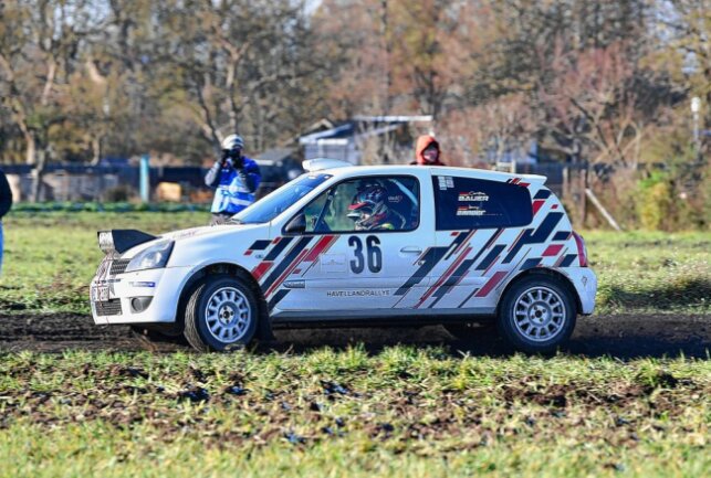 Saison-Halali im deutschen Rallyesport - Auch Christian Bauer/Jenny Zander kamen nicht ins Ziel. Foto: Thorsten Horn