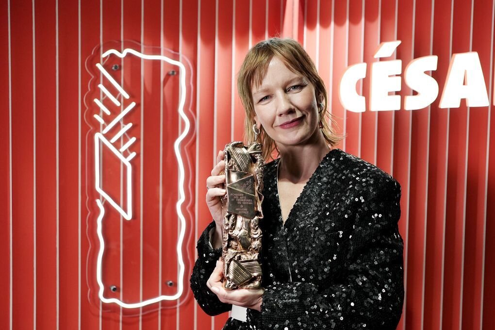 Sandra Hüller sorgt sich vor den Oscars um ihre Anonymität - Am 23. Februar gewann Sandra Hüller für "Die Anatomie eines Falls" den französichen Filmpreis César. Kommt am 10. März der Oscar hinzu?