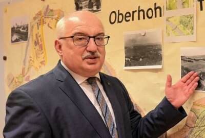Schachtanlage Reinsdorf soll erhalten bleiben - Reinsdorfs Bürgermeister Steffen Ludwig will die Schachtanlage erhalten. Foto: Ralf Wendland