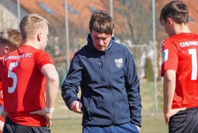 Schade - Himmelblaue U17 verpasst Sachsenpokalsieg! - Jonas Stephan wird in der kommenden Saison höchstwahrscheinlich nicht mehr die himmelblaue U19 trainieren. Foto: Marcus Hengst