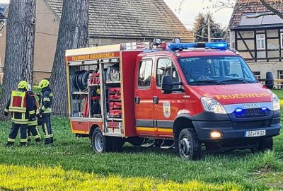 Scheunenbrand in Niedergoseln: Zwei Verletzte - Bei dem Brand wurden zwei Personen verletzt. Foto: LausitzNews