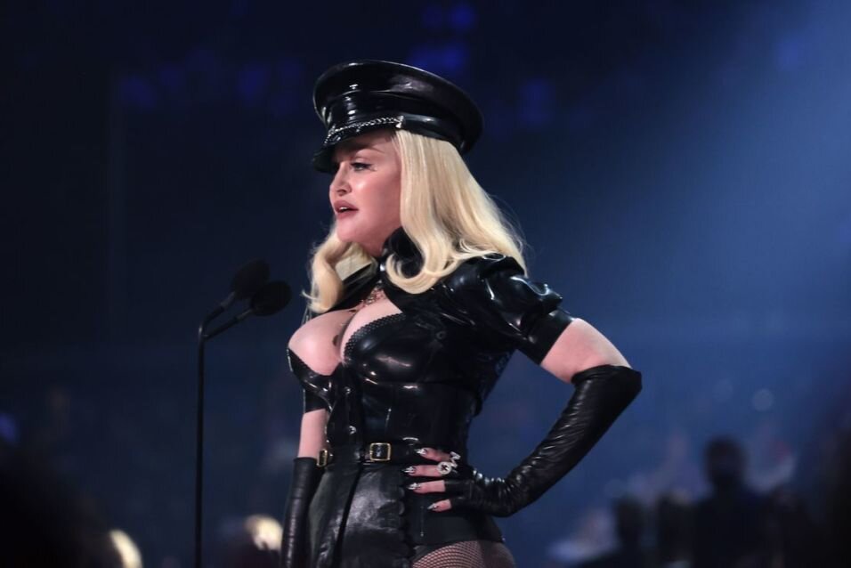 Madonna sorgt mit einem Kunstprojekt für Aufsehen, das in Form von NFTs für den guten Zweck versteigert werden soll.