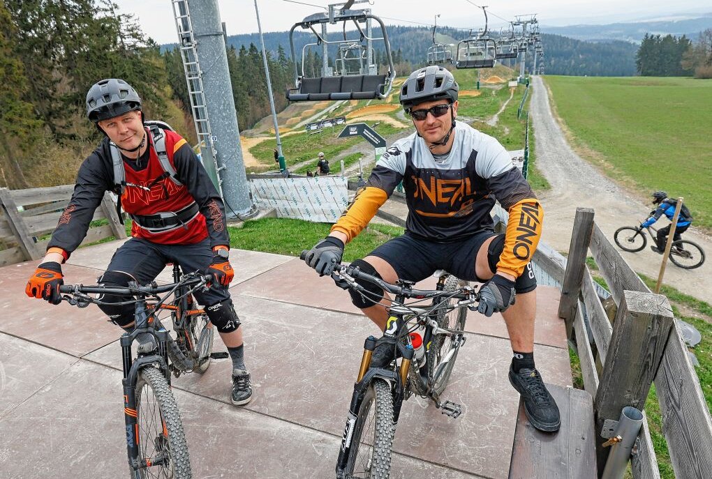 Schöneck: Am Wochenende startet die Bikewelt in neue Saison - Der Bikepark mit seinen attraktiven Trails lockt Mountainbiker aus der gesamten Region an. Foto: Thomas Voigt