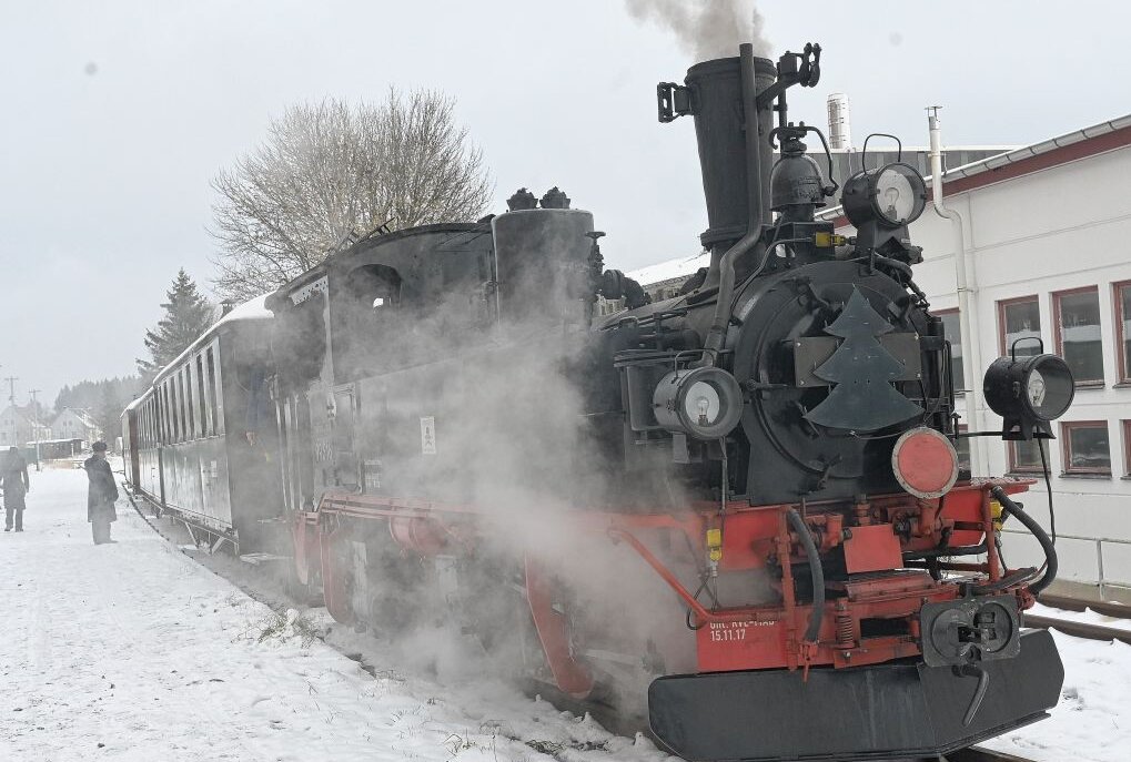 Schönheide: Winterfahrten auf der Museumsbahn - Die Museumsbahn Schönheide startet in die neue Fahrsaison. Foto: Ralf Wendland