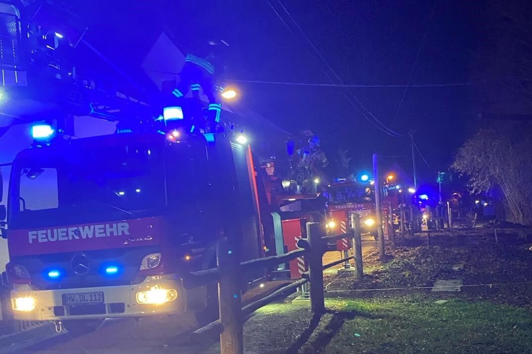 Kameraden der Freiwilligen Feuerwehr Köthensdorf, Taura, Markersdorf und Burgstädt wurden zu einem Einsatz gerufen.
