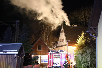 Schonsteinbrand am Montagabend in Neudorf.