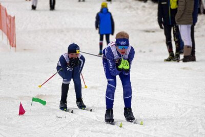 Schülercup-Rennen in Gelobtland wecken große Freude - Auf der Zwei-Kilometer-Runde ging es zunächst rund 700 Meter bergab. Foto: Andreas Bauer