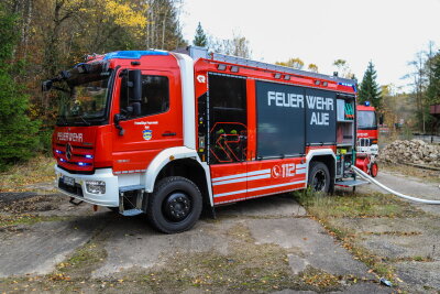 Schuppenbrand in Aue: Verdacht auf Brandstiftung - In Aue-Bad Schlema kam es zu einem Schuppenbrand. Foto: Niko Mutschmann
