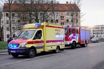 Schwerer Motorradunfall auf der Zschopauer Straße: 21-Jähriger schwer verletzt - Ein schwerer Unfall mit einem Kleinkraftrad. Foto: Harry Haertel