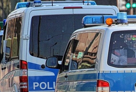 Schwerer Raub in Leipzig: Mann von vier Unbekannten attackiert - Leipzig-Thekla : 41-Jähriger wurde von vier unbekannten Männern angegriffen und ausgeraubt. Die Polizei sucht nach Zeugen. Foto: pixabay
