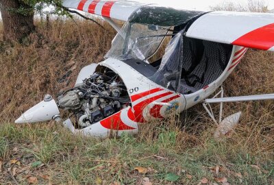 Schwerer Unfall: Flugzeug stürzt in Mohorn ab - Heute stürzte ein Ultraleichtflugzeug in Mohorn ab. Foto: Roland Halkasch