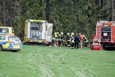 Schwerer Verkehrsunfall in Klaffenbach - Schwerer Unfall im Chemnitzer Ortsteil Klaffenbach. Foto: Jan Härtel