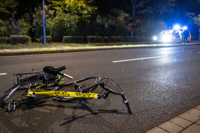 Bei einem Verkehrsunfall in Leipzig wurde eine Radfahrerin lebensgefährlich verletzt. Foto: Archeopix