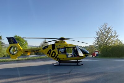 Schwerverletzter nach Quad-Unfall in Zwönitz - Ein Rettungshubschrauber ist vor Ort.