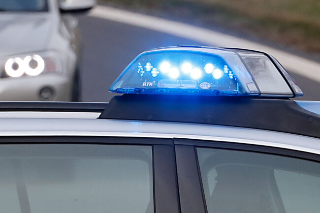 Skoda kracht auf Opel: Vier Verletzte in Annaberg-Buchholz - Die beiden Fahrer sowie zwei Insassen sind bei dem Unfall leicht verletzt worden.