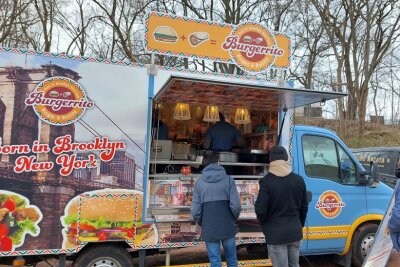 Das Streetfood-Festival sorgt für leckeres Essen in Chemnitz. Foto: Anika Weber