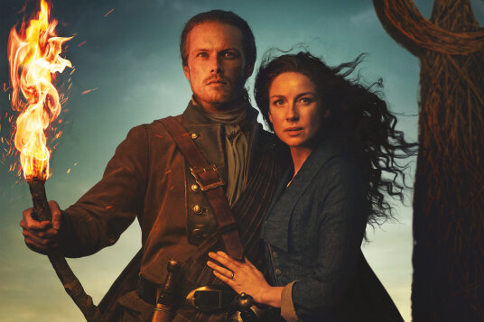 So spannend ist die 5. Staffel der Highland-Saga "Outlander" - Die 5. Staffel Outlander ist auf DVD erschienen. 