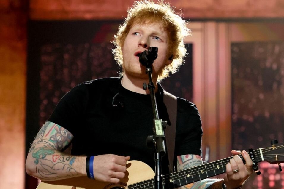 Soll nach seinem Tod erscheinen: Ed Sheeran plant posthumes Album - Sänger Ed Sheeran hat ein Album geplant, das nach seinem Tod erscheinen soll: "Ich möchte langsam dieses Album machen, das für den Rest meines Lebens 'perfekt' ist, und hier und da Songs hinzufügen", erklärte er dem Magazin "Rolling Stone".