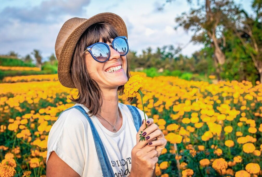 Sommerlächeln: Fünf Tipps für eine gute Zahnpflege in den Ferien - Fünf Tipps für eine bessere Mundhygiene während der Sommerzeit. Foto: Artem Beliaikin/pexels