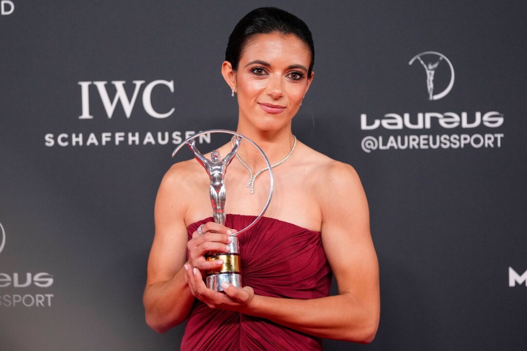 Spaniens Fußballerinnen gewinnen Laureus-Preise - Aitana Bonmatí wurde bei der Verleihung der Laureus-Awards als Sportlerin des Jahres ausgezeichnet.