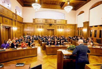 Special Olympics: Oberbürgermeister empfängt litauische Delegation - Empfang der litauischen Teilnehmer durch Oberbürgermeister Schulze. Foto: Harry Haertel