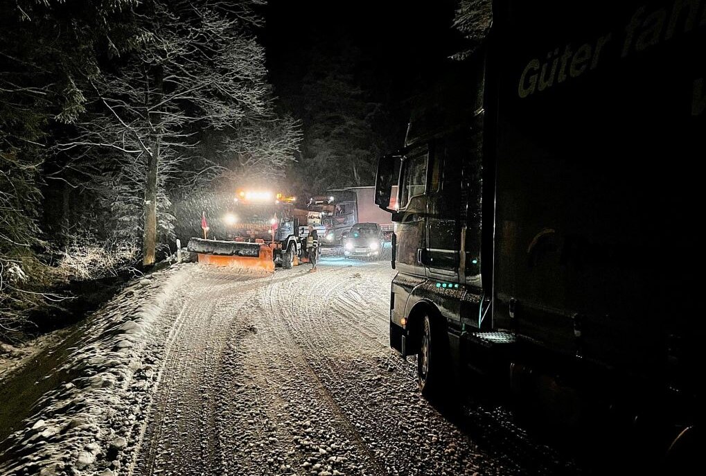 Der Winterdienst ist aktuell im Erzgebirge im Einsatz. Foto: Daniel Unger