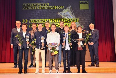 Sportlerehrung des ADAC Sachsen in Zwickau - Die Erfolgreichen des ADAC Sachsen in Welt- und Europameisterschaften 2023. Foto: Thorsten Horn