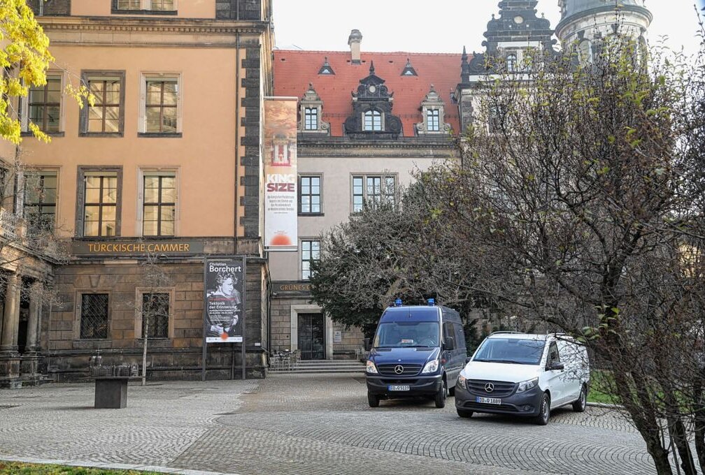Staatsanwaltschaft erhebt Anklage nach Einbruch in Grünes Gewölbe - Vor fast zwei Jahren brachen bis dahin Unbekannte in das Grüne Gewölbe in Dresden ein. Foto: Roland Halkasch 