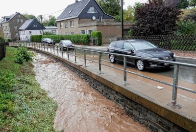 Starkregen: Überschwemmungen in Neukirchen - In Neukirchen kam es zu Überschwemmungen. Foto: Harry Härtel / haertelpress