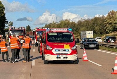 Stau auf A4 nach Unfall bei Chemnitz - Unfall auf der A4 bei Chemnitz. Foto: Jan Haertel/ ChemPic