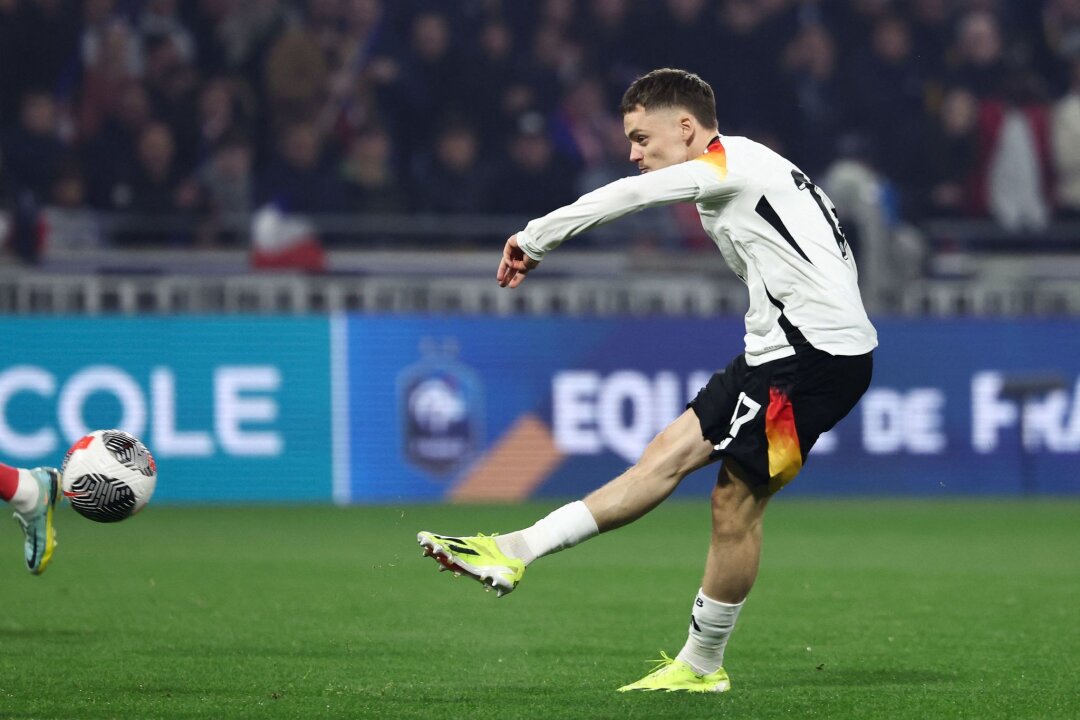 Steilpass-Toni, "Zauberer" Wirtz und ein Rekordtor - Deutschlands Florian Wirtz erzielt das erste Tor gegen Frankreich.