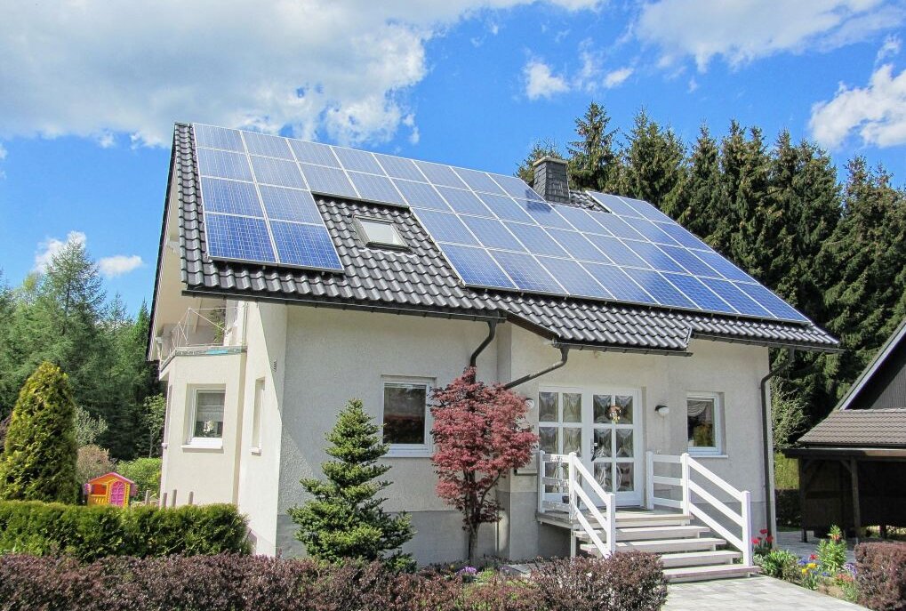 Steuererleichterungen für Betreiber von Photovoltaikanlagen - Symbolbild. Foto: Adobe Stock