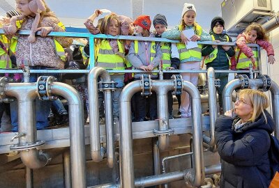 Straßenbahnstreik: Plauener Omnibusbetrieb rettet den Weltwassertag - Hier gibt's Impressionen vom Weltwassertag im "Wasserwerk 1874" in Plauen. Fotos: Karsten Repert