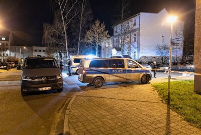 Streit in Leipzig eskaliert: Mann schwer verletzt - In Leipzig kam es zu einem Großeinsatz der Polizei. Foto: Christian Grube