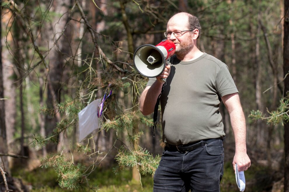 Streitigkeiten: Weiteres Waldgrundstück könnte dem Braunkohle-Tagebau weichen - René Schuster von der Grünen Liga Umweltgruppe Cottbus.