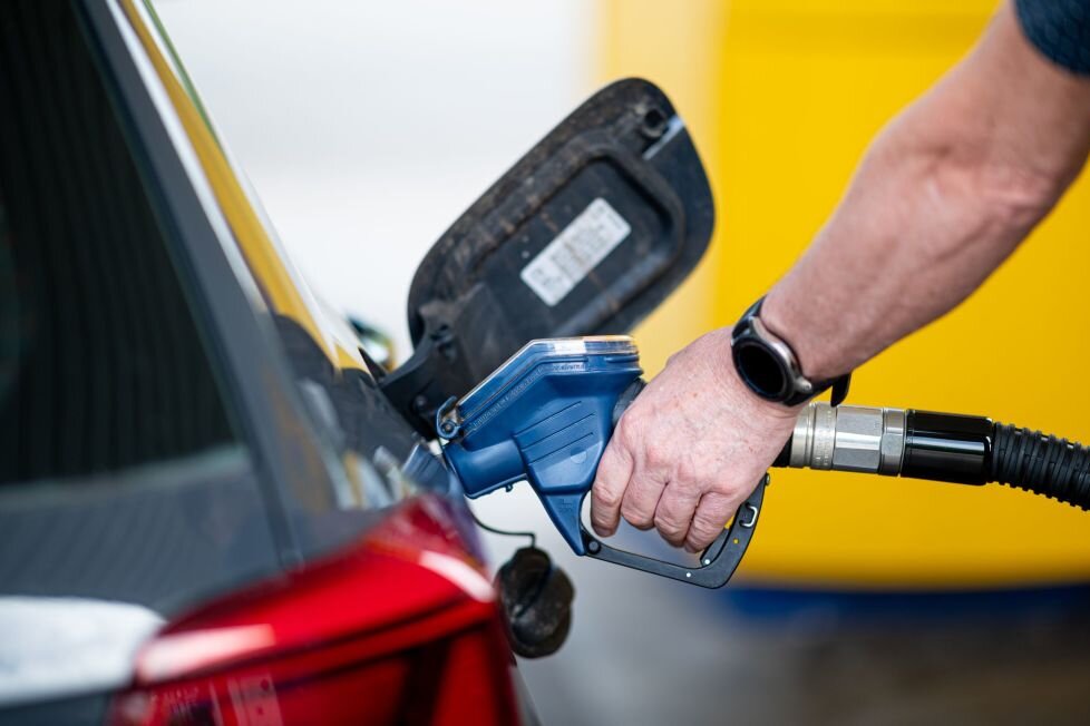 Talfahrt beim Dieselpreis beendet - Sprit wird wieder teurer. Ein Liter
Diesel kostete am Dienstag im bundesweiten Tagesdurchschnitt 1,584 Euro, Superbenzin der Sorte E10 1,803 Euro.