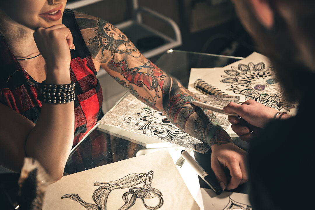 Tattoos: Ausdruck menschlicher Kreativität und Selbstentfaltung - Tätowierungen sind für viele mehr als bloß Körperschmuck.
