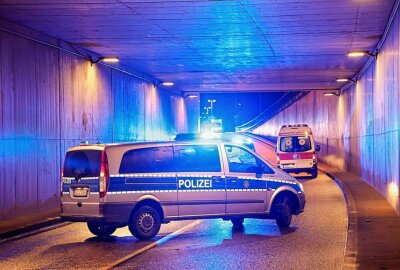 Tempo 50: Geschwindigkeitsbegrenzung auf der Neefestraße - Verschiedene schwerere Unfälle auf der Neefestraße in Chemnitz. Foto: Harry Haertel